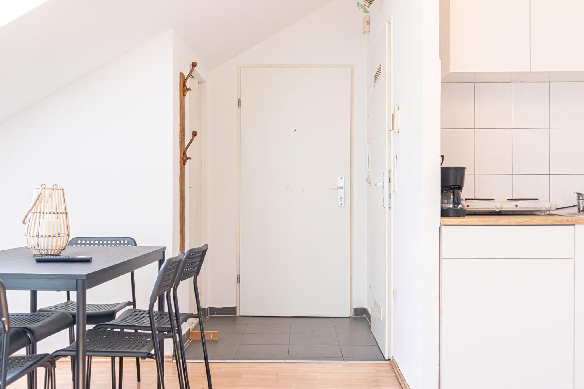 Spacious 2Br Apt Great Location - Near Schoenbrunn 비엔나 외부 사진